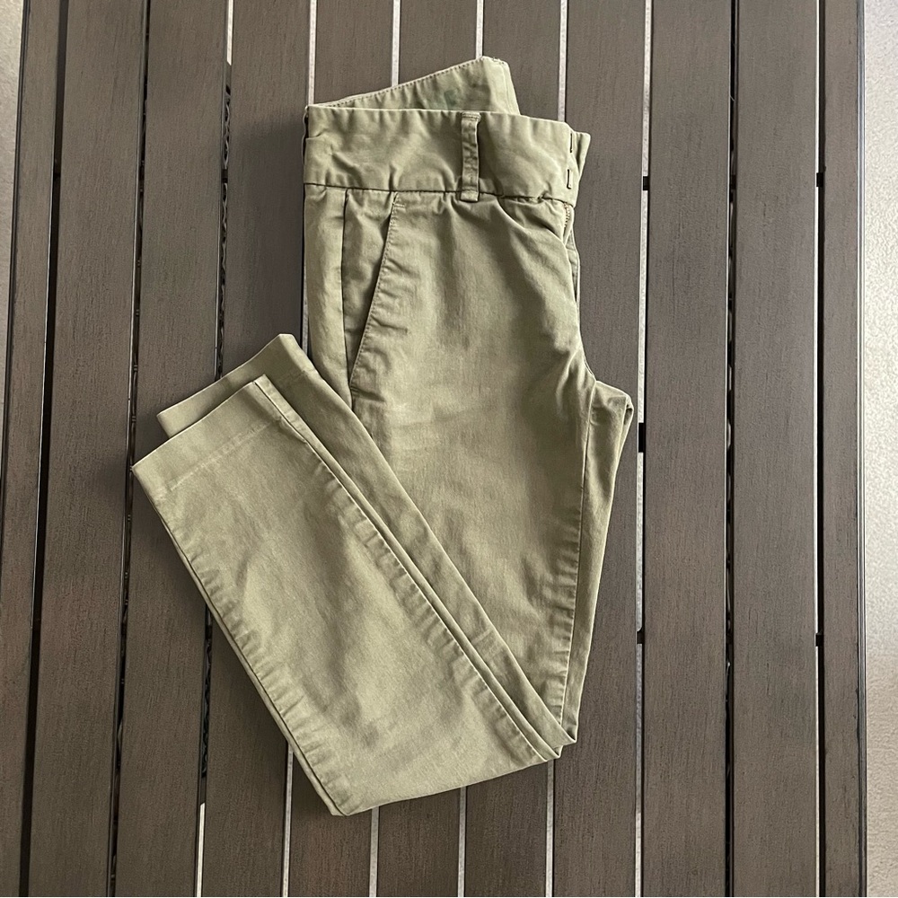 J. CREW GREEN CROPPED ANDIE CHINO PETITE PANTS!!